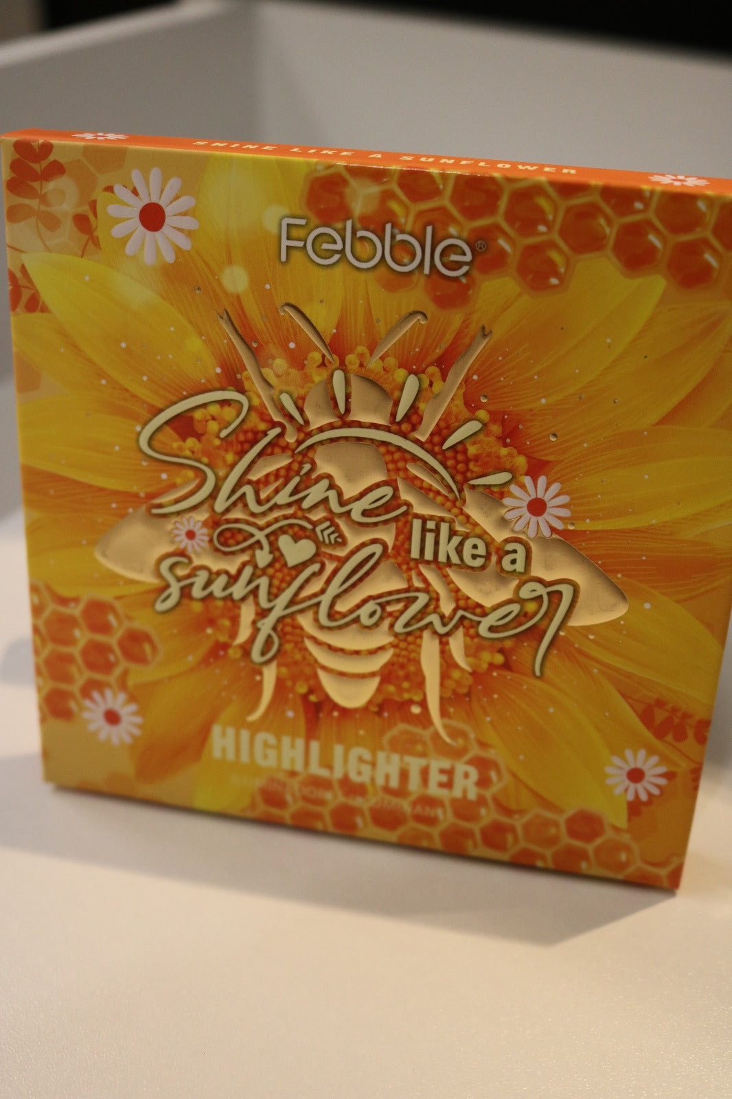 Shine like a sunflower -Paleta iluminatoare si contur Febble